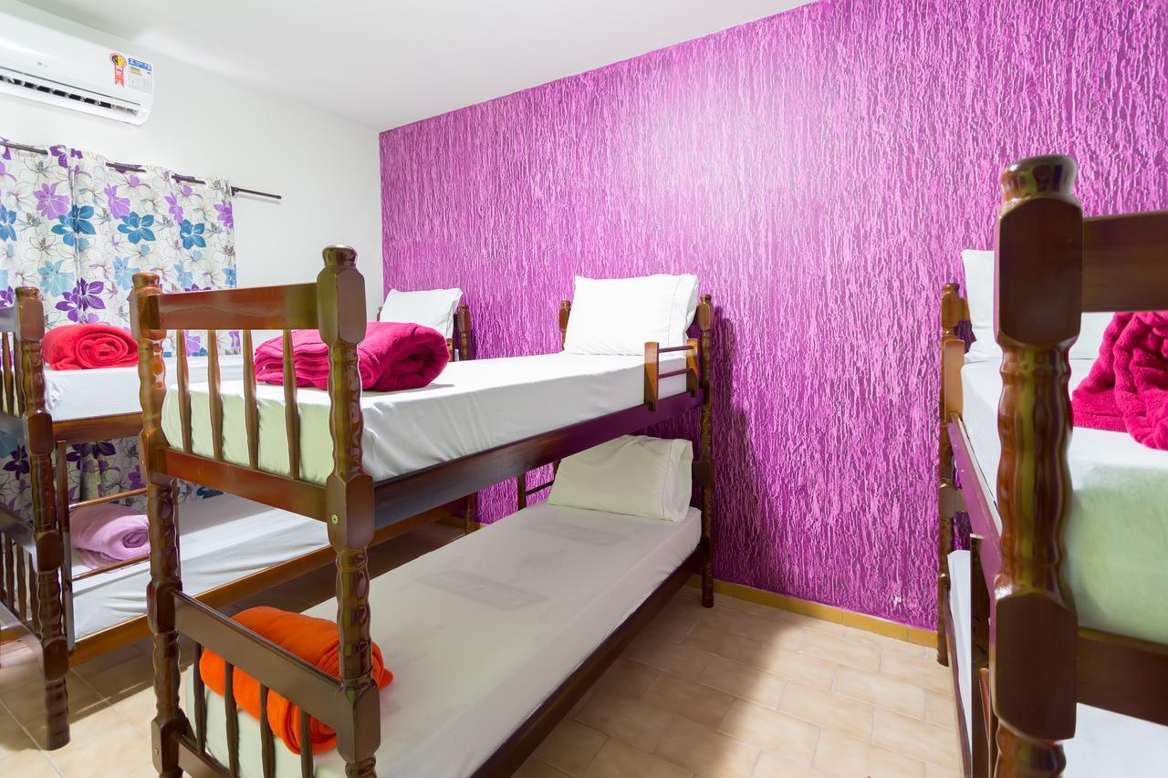Cabanas Hostel & Suites Балнеариу-Камбориу Экстерьер фото